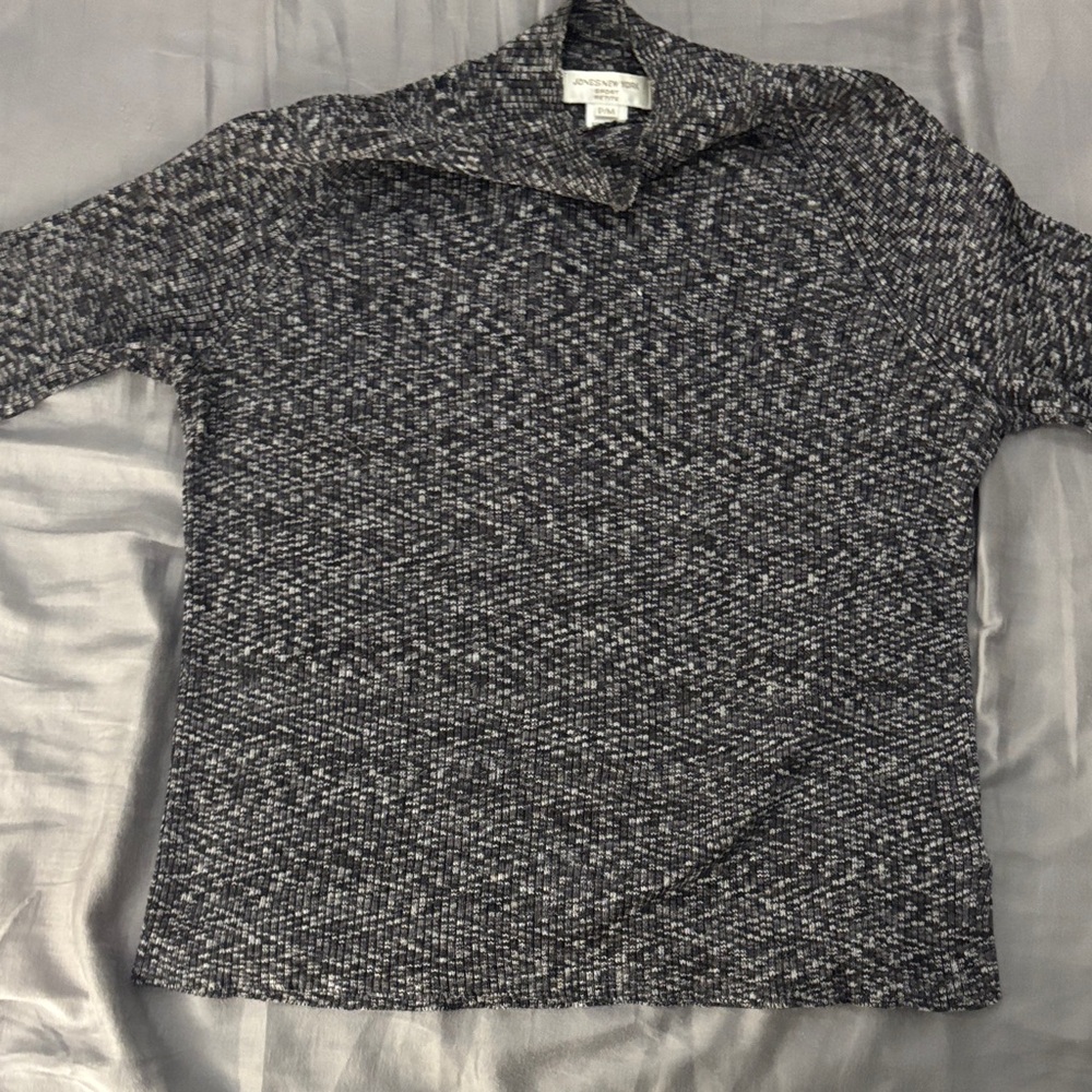 Jones New York Black and Gray Turtleneck Sweater